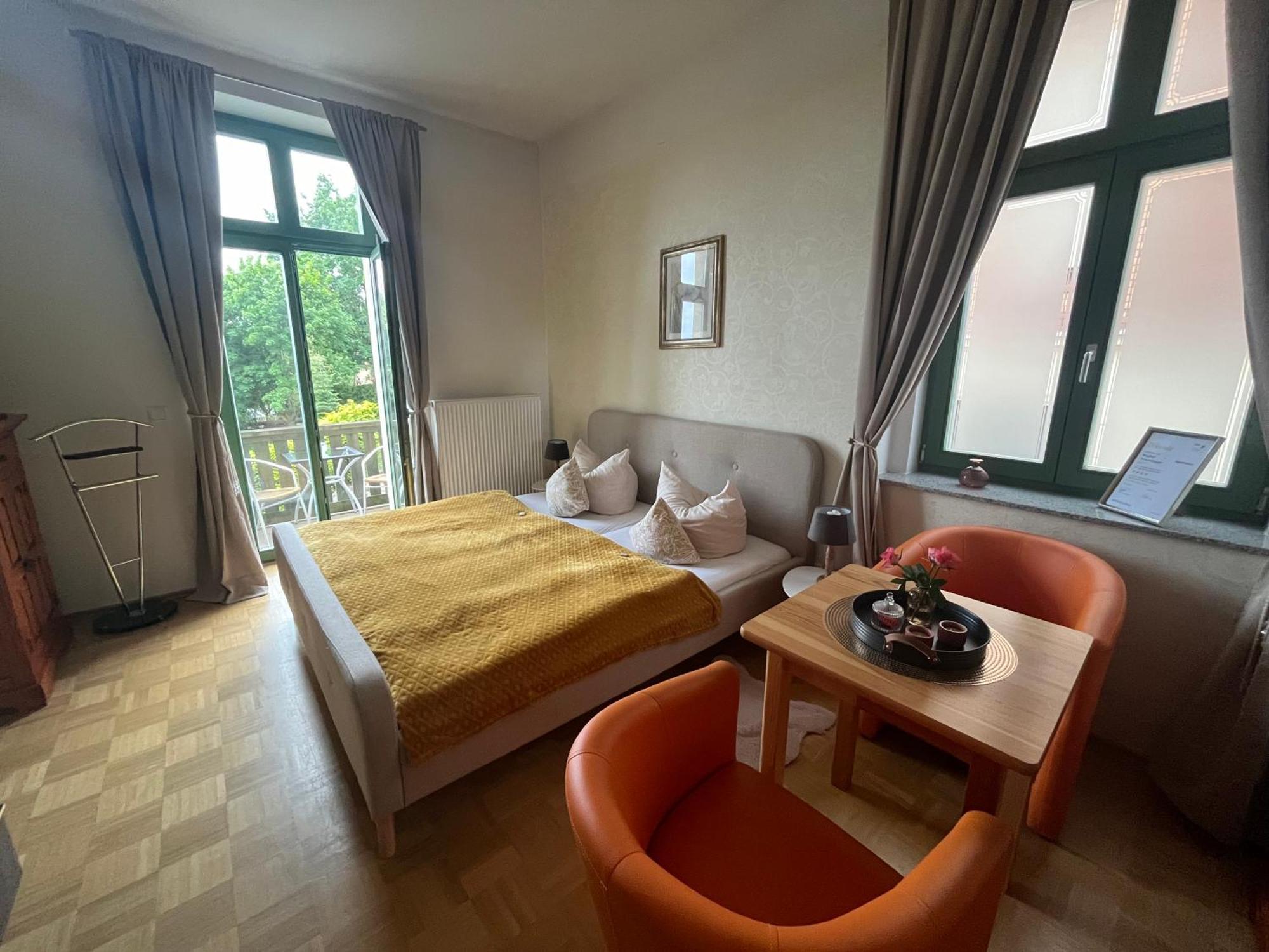 Burghof Ferienwohnungen Goerlitz Luaran gambar